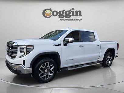 Used 2024 GMC Sierra 1500 SLT w/ SLT Premium Plus Package