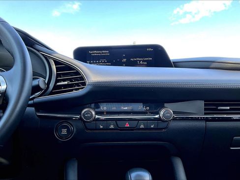 Used 2023 MAZDA MAZDA3 s image 36