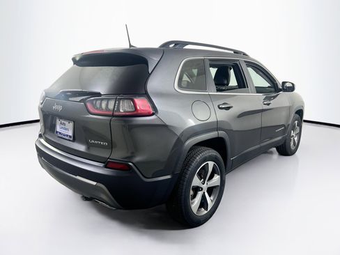 Used 2022 Jeep Cherokee Limited image 5