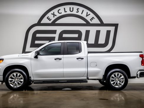 Used 2026 Chevrolet Silverado 1500 Custom RWD image 6