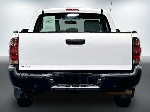 Used 2013 Toyota Tacoma 2WD Regular Cab image 6