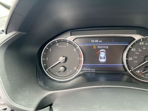 Used 2024 Nissan Altima 2.5 SV FWD image 15