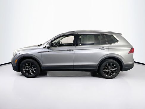 Used 2022 Volkswagen Tiguan SE image 8