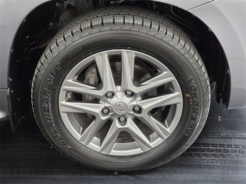 Used 2015 Lexus LX 570 4WD image 9