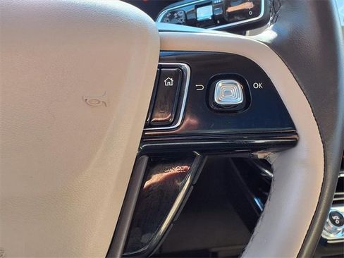 Certified 2023 Lincoln Corsair Reserve w/ Equipment Group 201A image 16