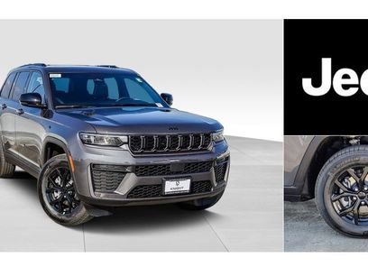 New 2026 Jeep Grand Cherokee Altitude