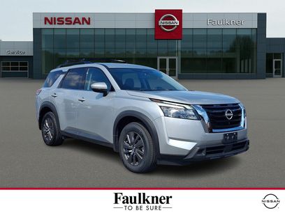 Certified 2024 Nissan Pathfinder SV