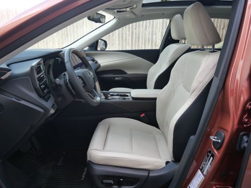 Certified 2023 Lexus RX 350 image 19