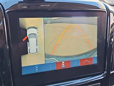 Used 2019 Chevrolet Traverse Premier w/ Redline Edition FWD image 22