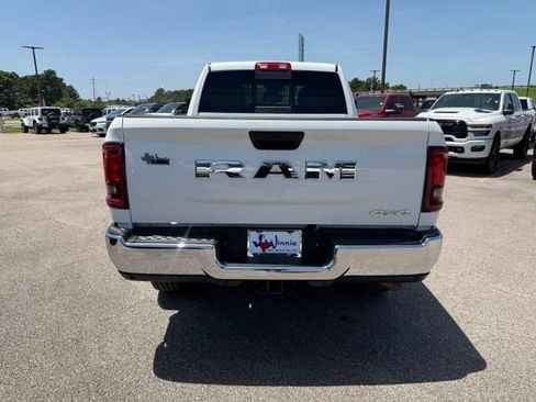 Used 2026 RAM 2500 Tradesman AWD/4WD image 7