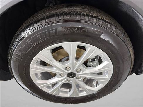 Used 2025 Ford Escape Active FWD image 12