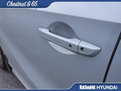 Used 2026 Honda Odyssey Elite image 23