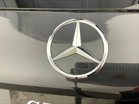 Used 2021 Mercedes-Benz GLC 300 GLC 300 image 40