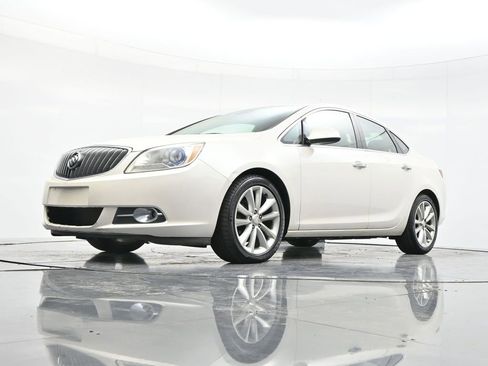 Used 2013 Buick Verano Leather FWD image 42