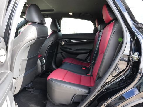 Certified 2025 INFINITI QX55 Sensory image 19