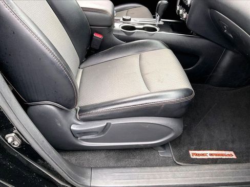 Used 2020 Nissan Pathfinder SV w/ Rock Creek Edition image 38