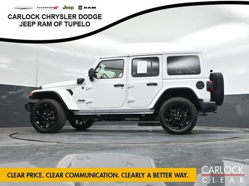Used 2025 Jeep Wrangler Unlimited Sahara w/ Safety Group AWD/4WD image 45