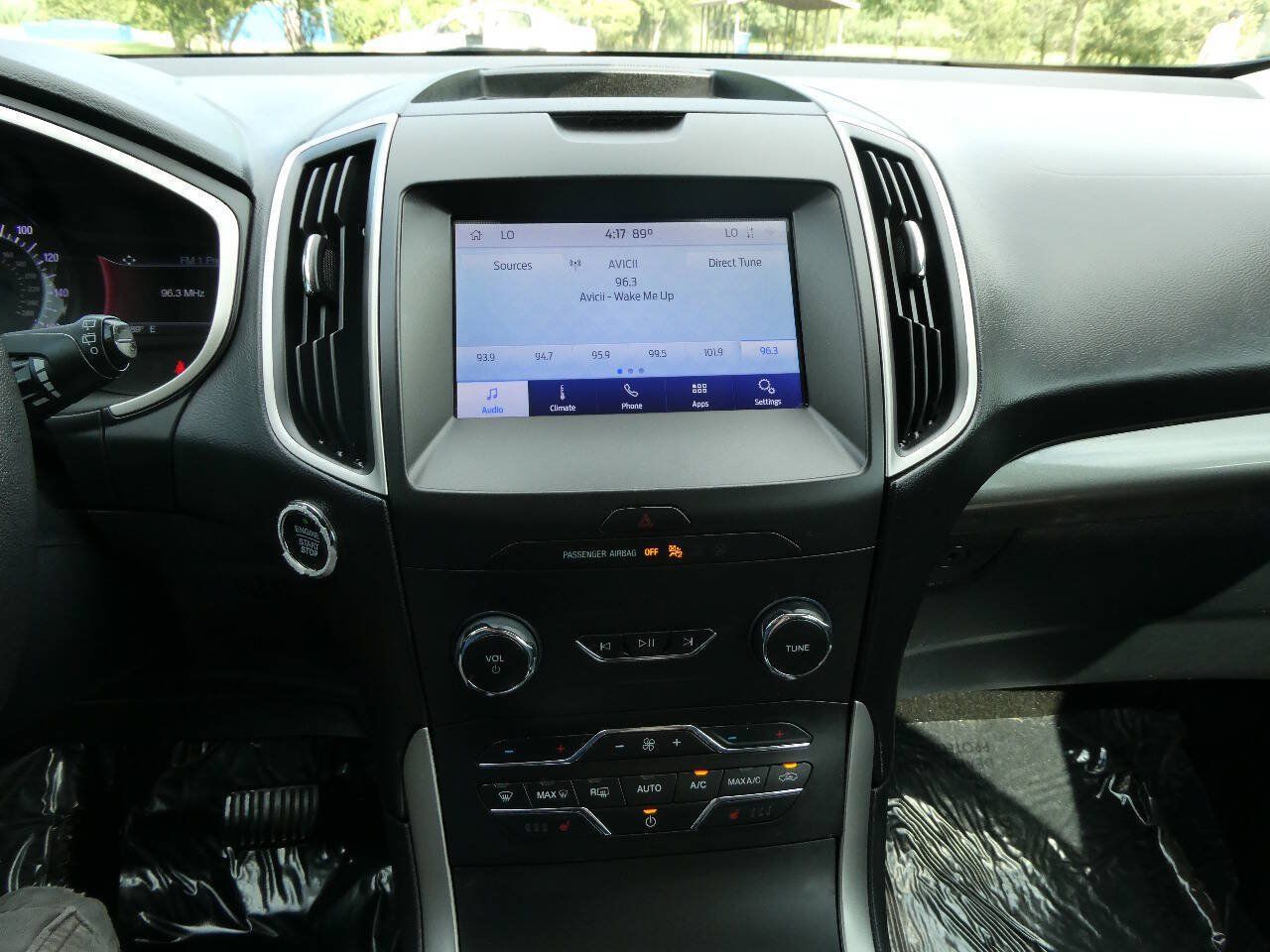 Used 2020 Ford Edge SEL w/ Convenience Package AWD/4WD image 16