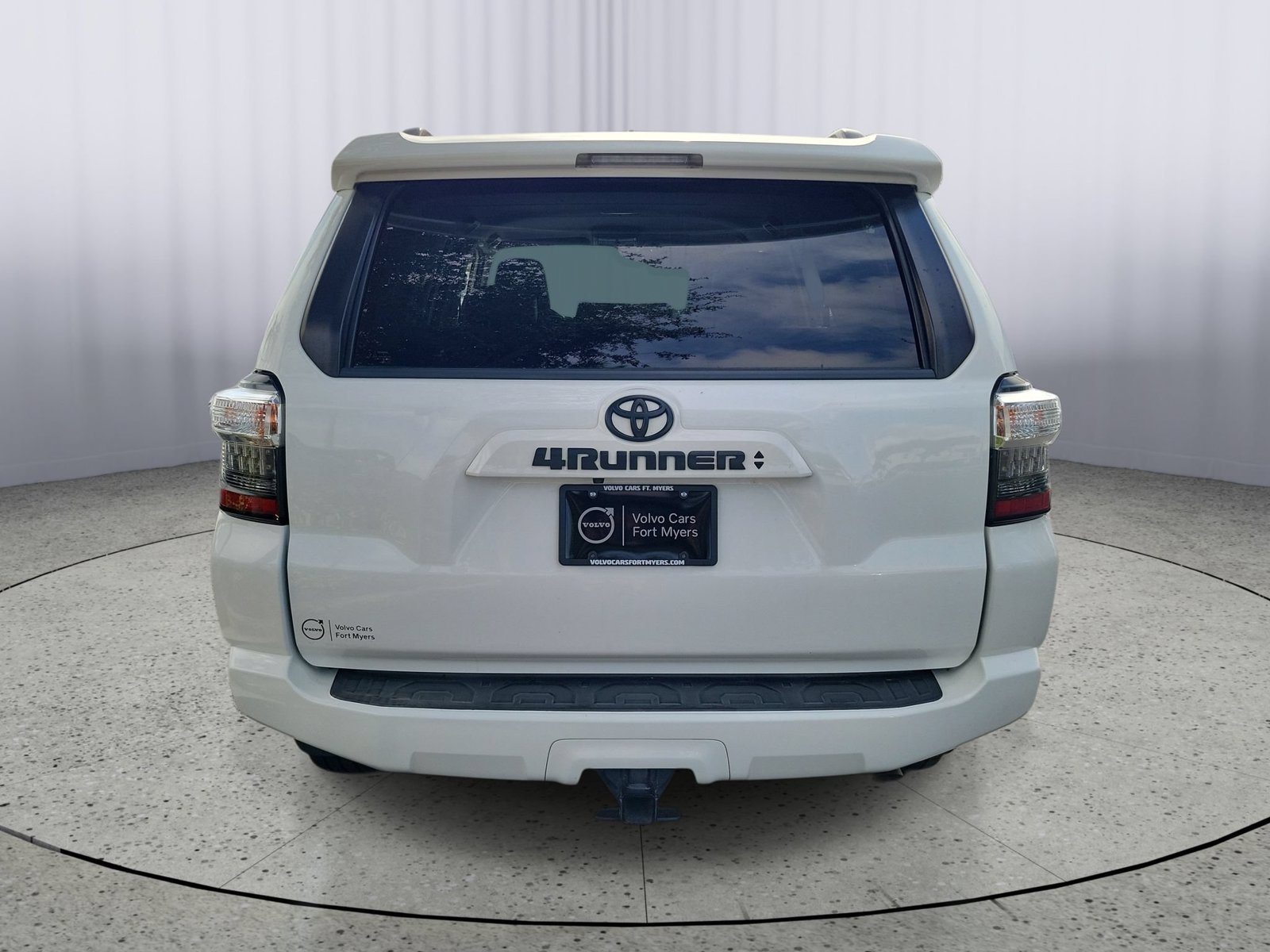 Used 2021 Toyota 4Runner SR5 Premium AWD/4WD image 3