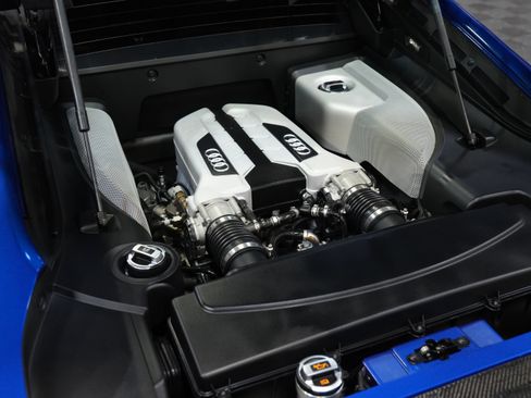 Used 2010 Audi R8 V8 AWD/4WD image 45