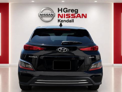 Used 2023 Hyundai Kona Limited FWD image 6