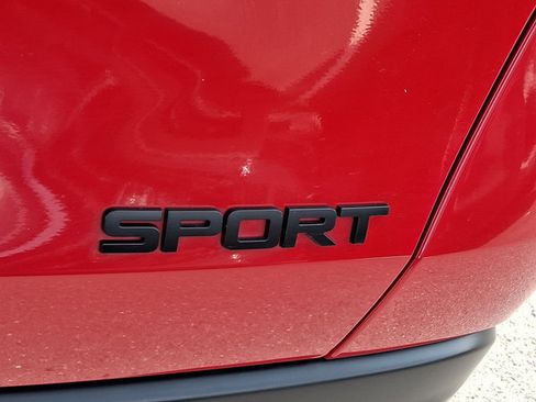 Certified 2025 Honda HR-V Sport image 33