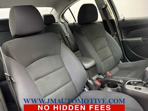 Used 2015 Chevrolet Cruze LT FWD image 20