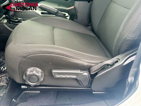 Used 2021 Jeep Gladiator Willys image 25