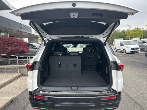 New 2025 Buick Enclave Sport Touring w/ Power Package AWD/4WD image 27