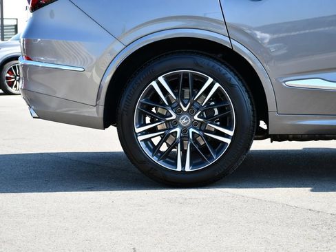 Certified 2026 Acura MDX w/ Advance Package AWD/4WD image 10