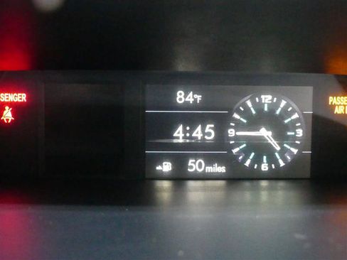 Used 2018 Subaru Forester 2.5i Premium AWD/4WD image 40