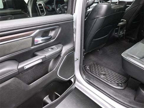 Used 2025 RAM 1500 Laramie image 18