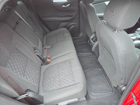 Used 2022 Chevrolet Blazer LT FWD image 14