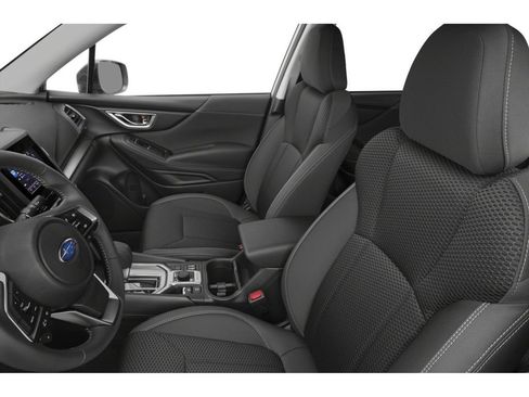 Used 2020 Subaru Forester Premium AWD/4WD image 6