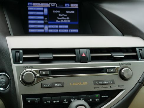 Used 2014 Lexus RX 350 AWD w/ Navigation Package image 22