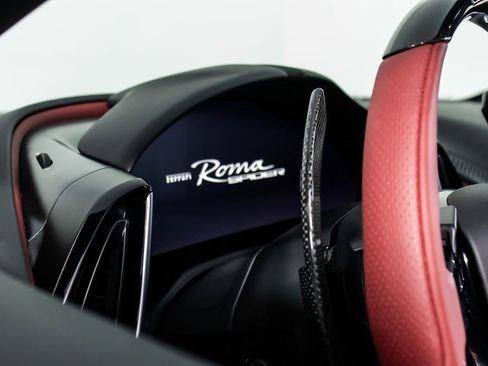 Certified 2025 Ferrari Roma Spider image 36