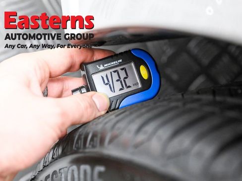 Used 2024 Nissan Altima 2.5 SR image 27