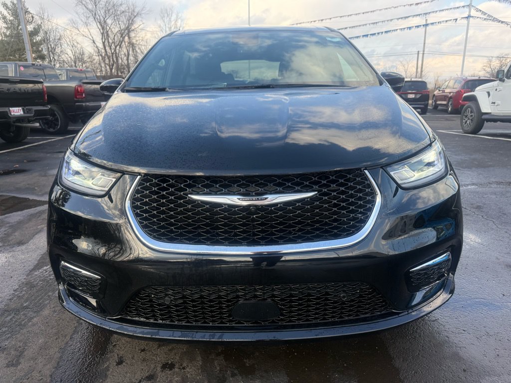 New 2026 Chrysler Pacifica Select FWD image 9
