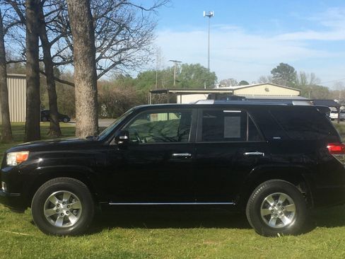 Used 2013 Toyota 4Runner Limited image 2
