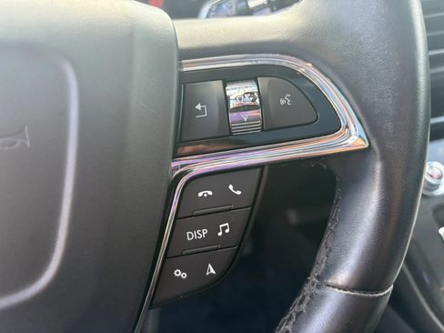 Used 2022 Lincoln Nautilus Reserve w/ Equipment Group 201A image 20