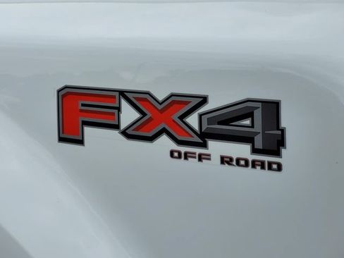 New 2026 Ford F350 XLT w/ FX4 Off-Road Package AWD/4WD image 6