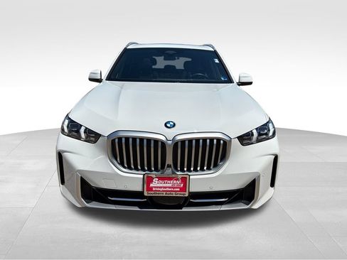 Used 2026 BMW X5 xDrive40i AWD/4WD image 9