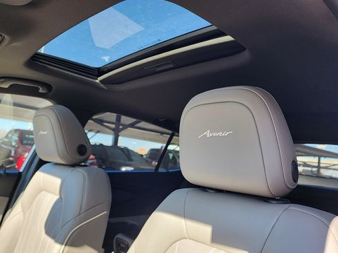 New 2026 Buick Envista Avenir image 16