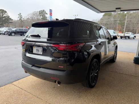 Certified 2023 Chevrolet Traverse RS image 9