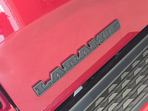 New 2026 RAM 2500 Laramie w/ Night Edition AWD/4WD image 9
