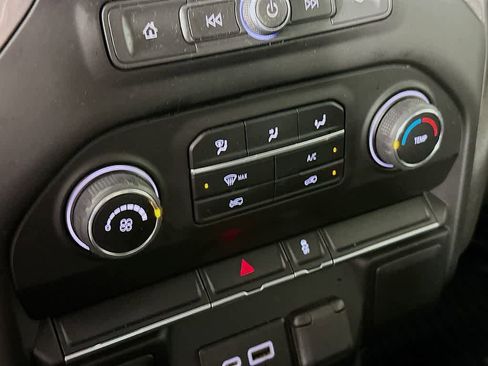 Used 2023 Chevrolet Silverado 2500 W/T image 18