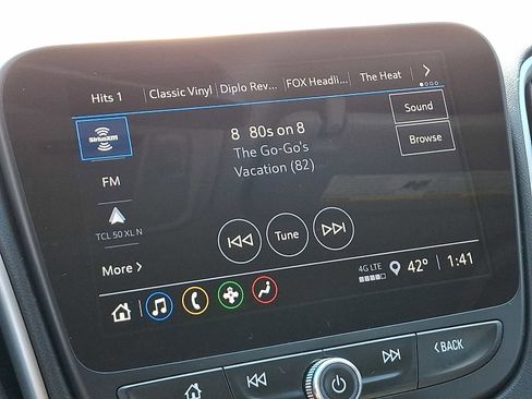 Used 2022 Chevrolet Malibu LT w/ Leather Package image 17