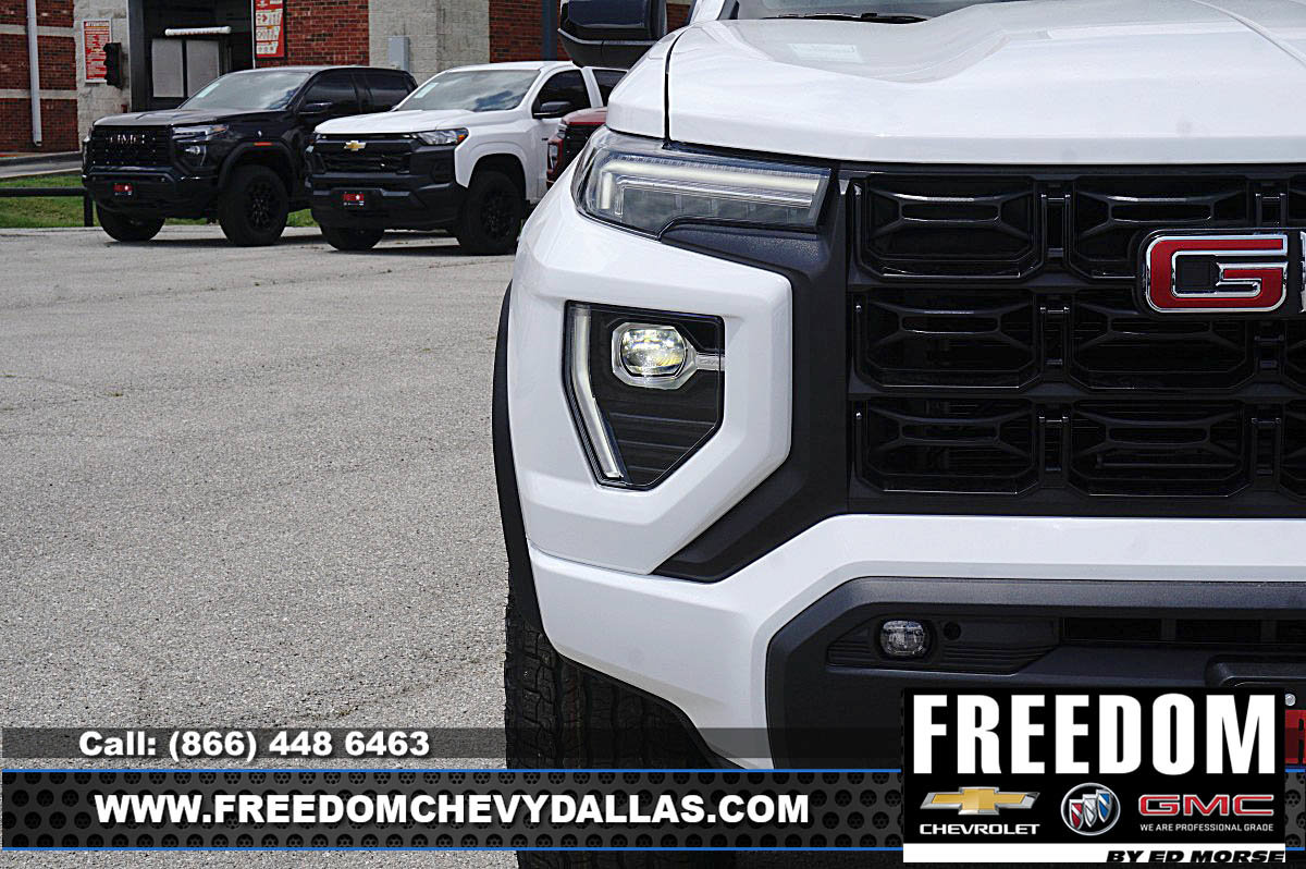New 2026 GMC Canyon Elevation w/ Convenience Package RWD image 42