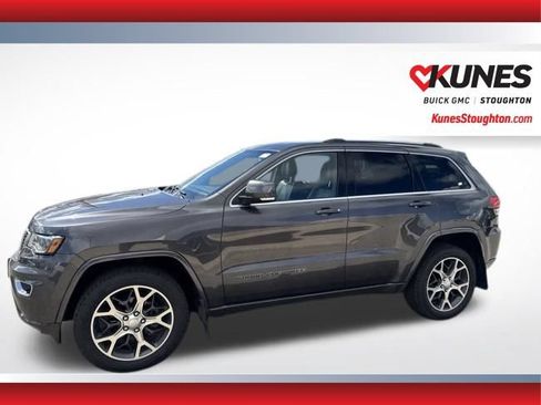 Used 2018 Jeep Grand Cherokee Limited AWD/4WD image 6
