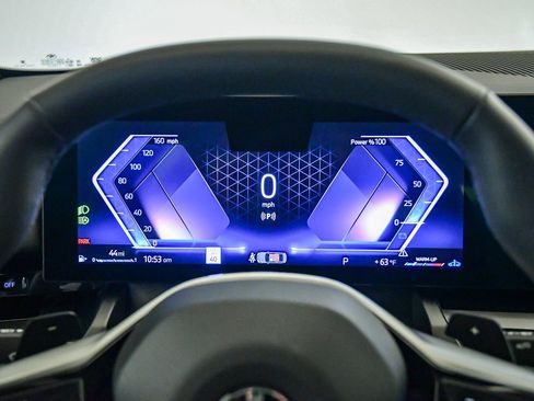 Used 2025 BMW 530i 530i w/ Premium Package image 21